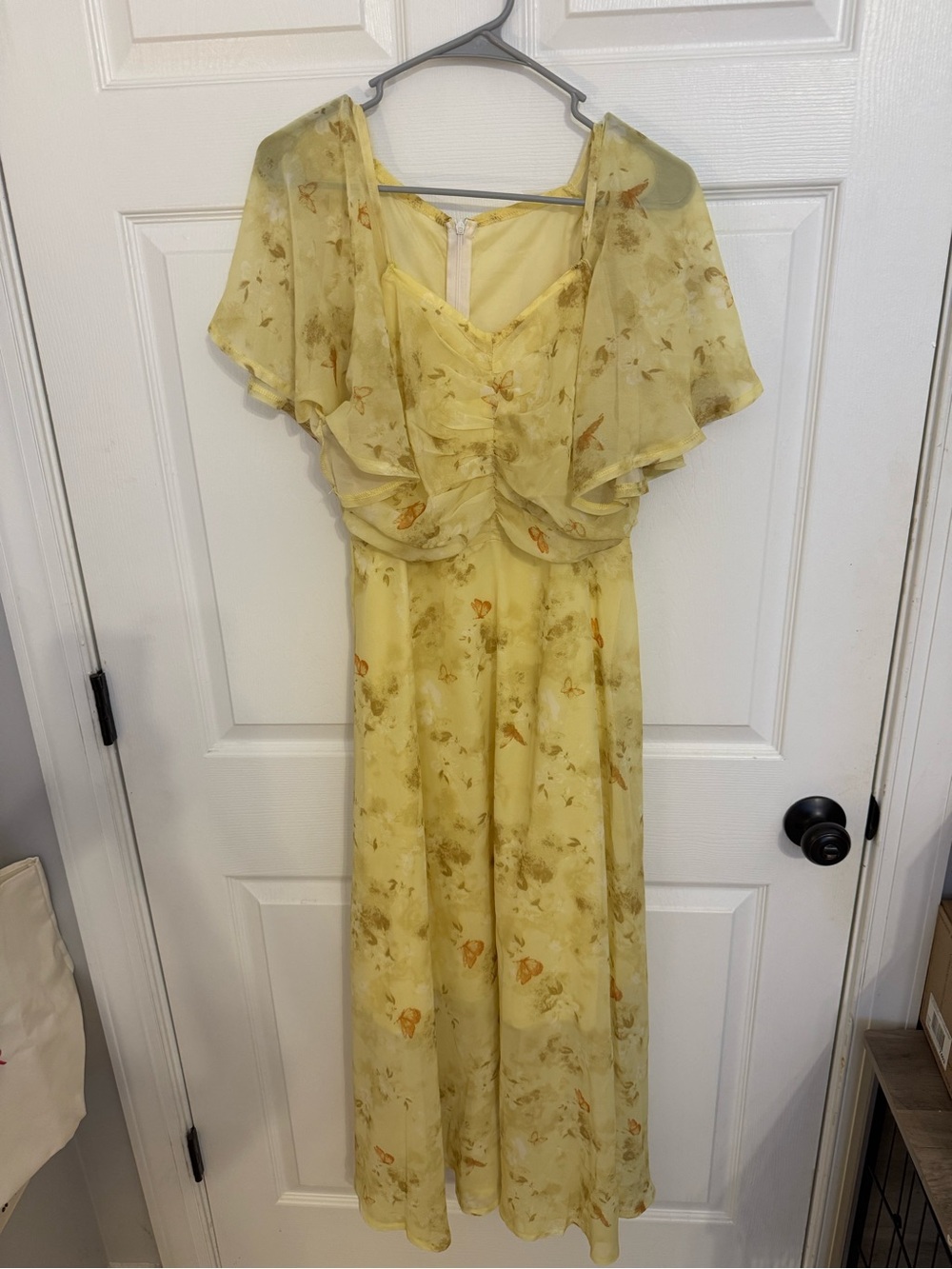 SHEIN Yellow Floral Chiffon Maxi Dress with Flutter Cape